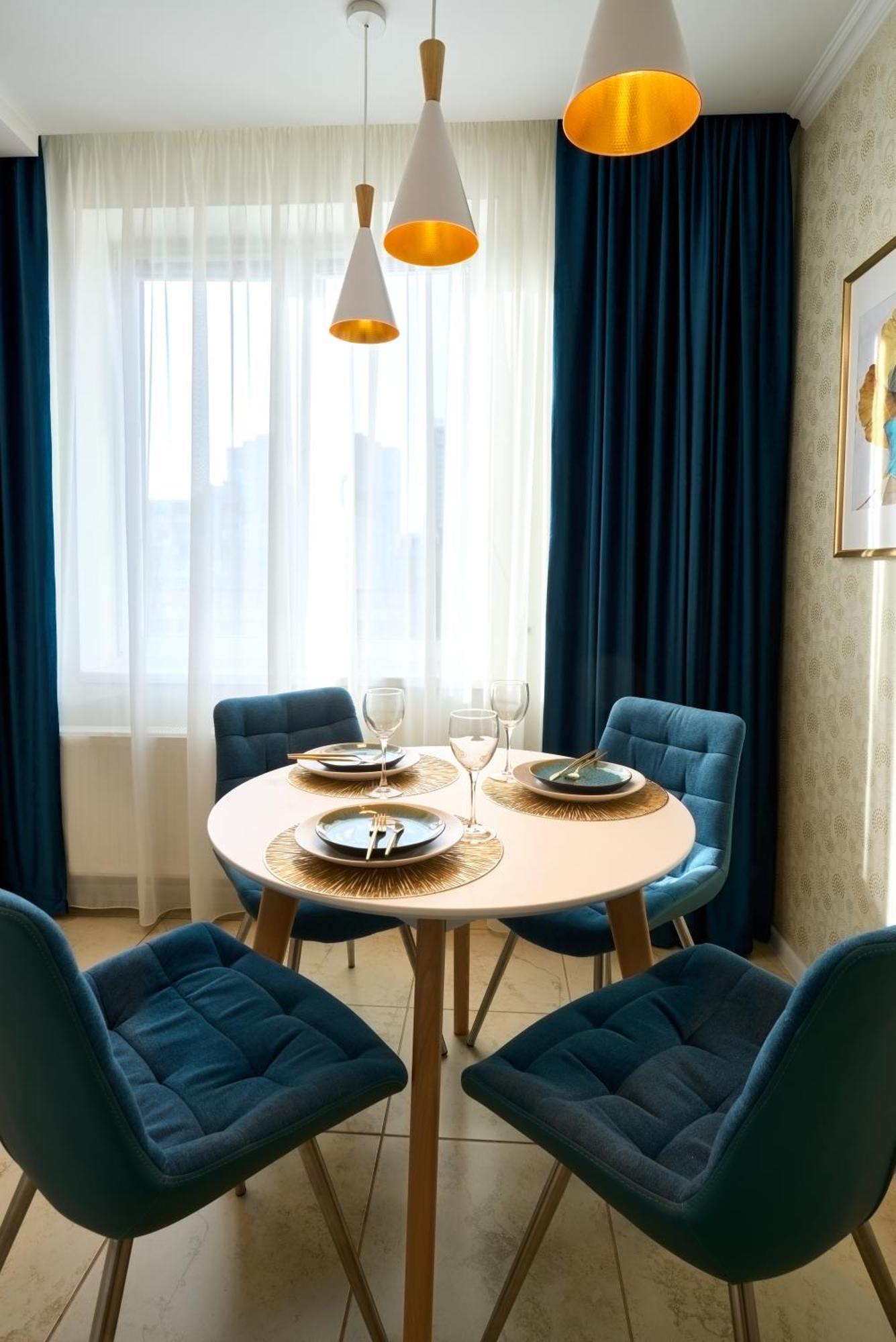 Сozy Kiev Apartment Str Chernovola מראה חיצוני תמונה